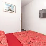 公寓 米西奇客房公寓