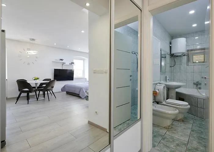 Apartman And Misic Trogir
