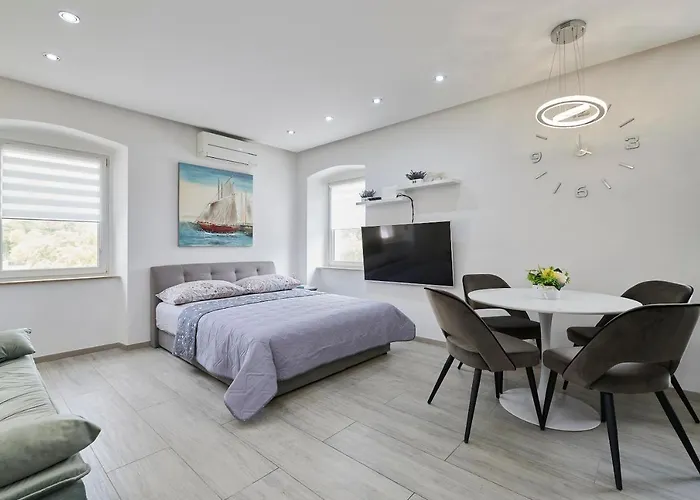 And Misic Appartement *