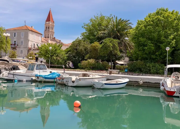 米西奇客房公寓 特罗吉尔