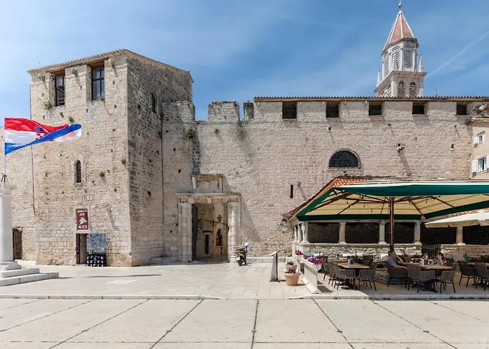 And Misic Trogir