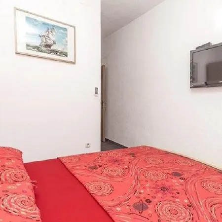 Apartment And Misic
